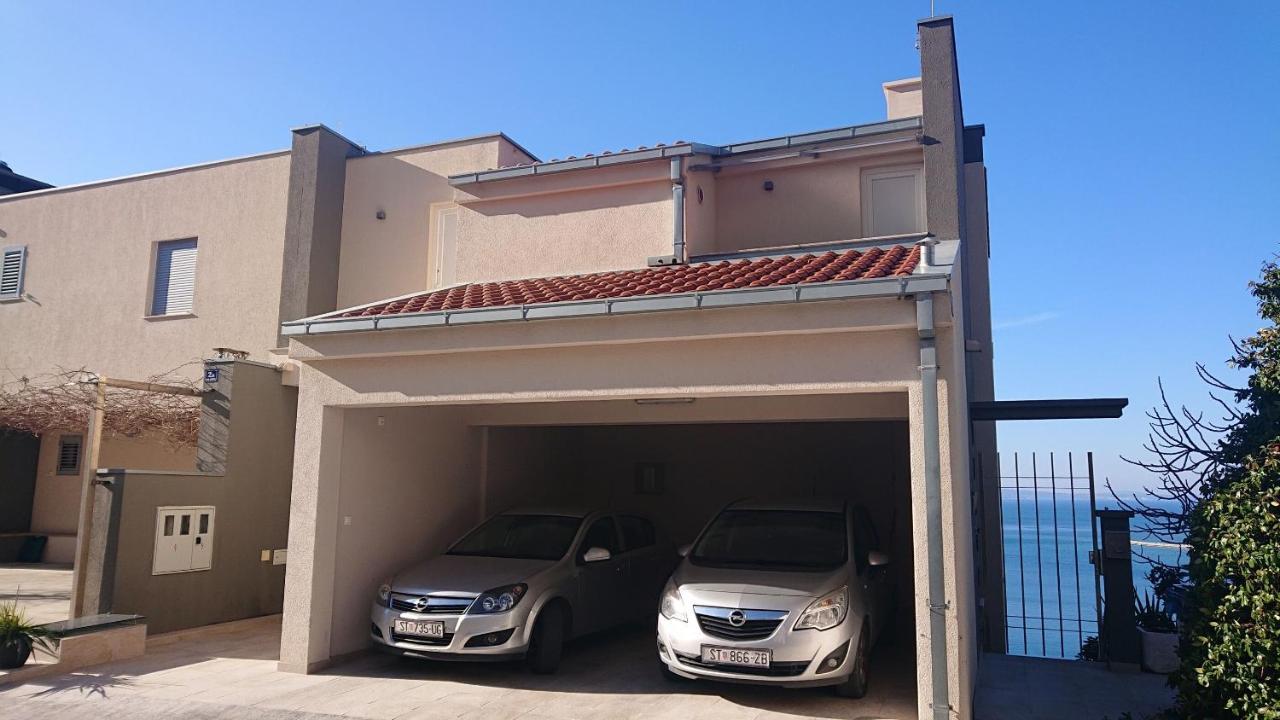 Apartment Sreta Omiš Eksteriør bilde